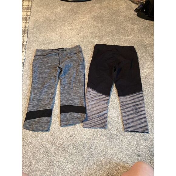 Under Armour Leggings Capri bundle small - Picture 3 of 3